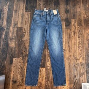 Madewell The Perfect Vintage Jean - size 27 TALL
